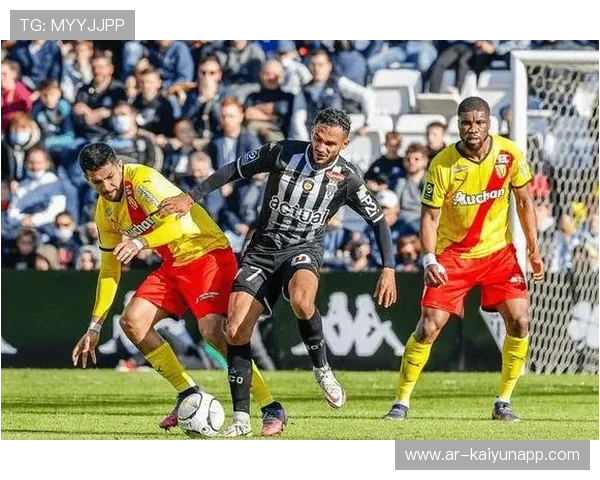 亚眠主场被图卢兹逼平，双方战成平局，亚眠对欧塞尔比分预测